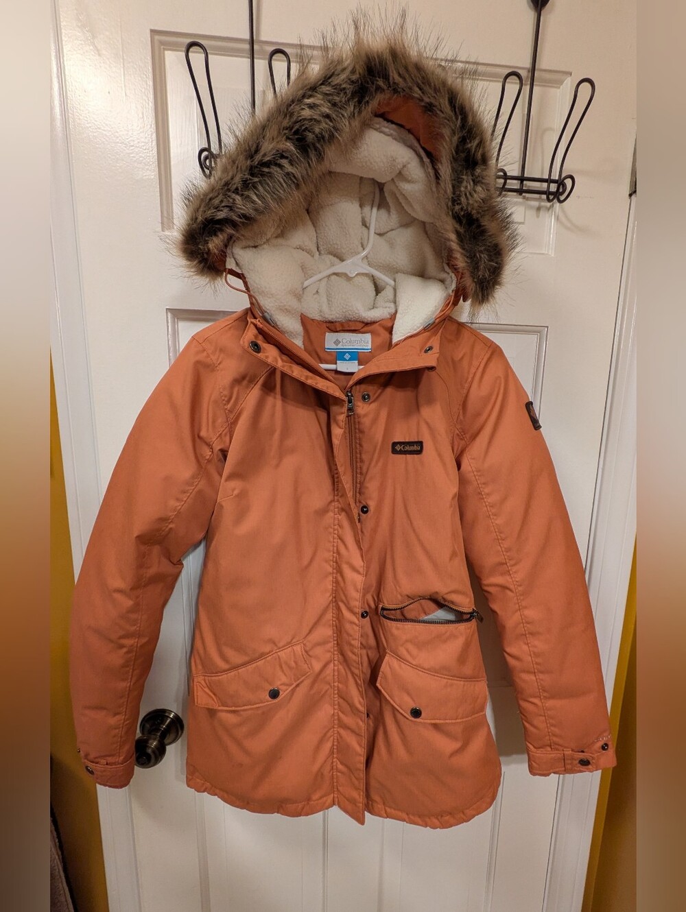 Columbia Orange Hooded Faux-Fur Trim Ski Jacket